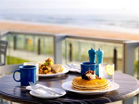 breakfast daytona beach shores.